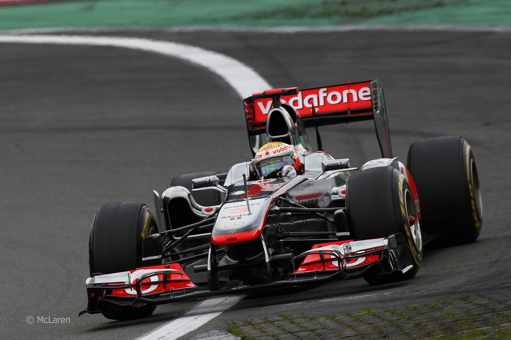 迈凯伦翻盘威廉姆斯，汉密尔顿高光表现