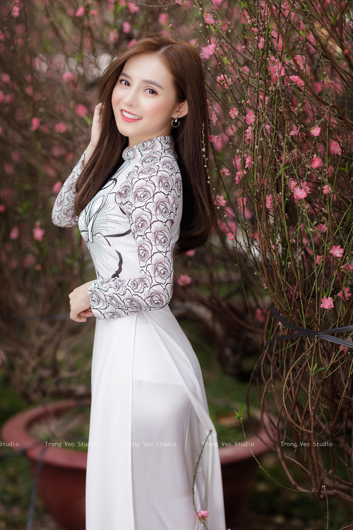 战术基因，从阿贾克斯到安菲尔德—德里赫特如何以节奏掌控助力利物浦虚拟击溃阿根廷