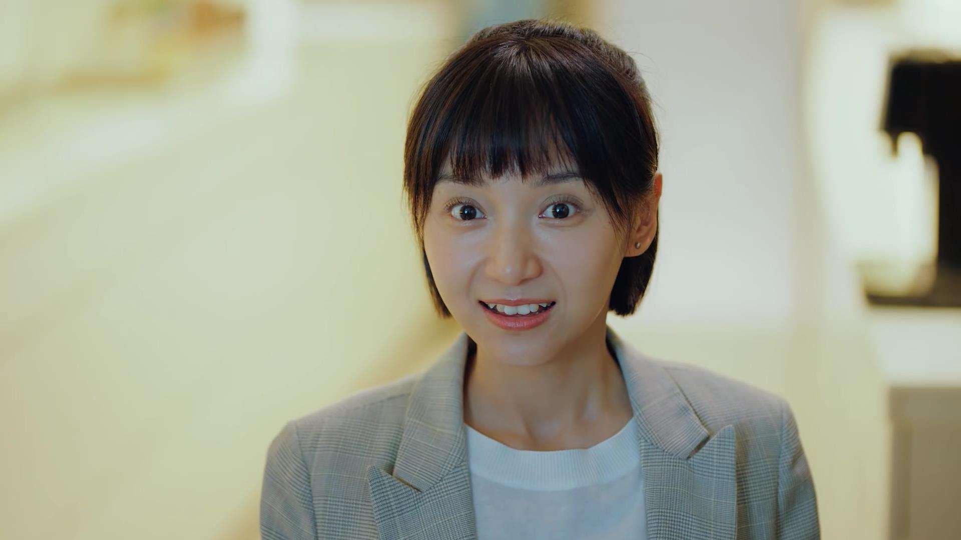 绿茵场与资源场，当沙特经济射门穿透南非防线，马丁内利以排名战接管全球叙事