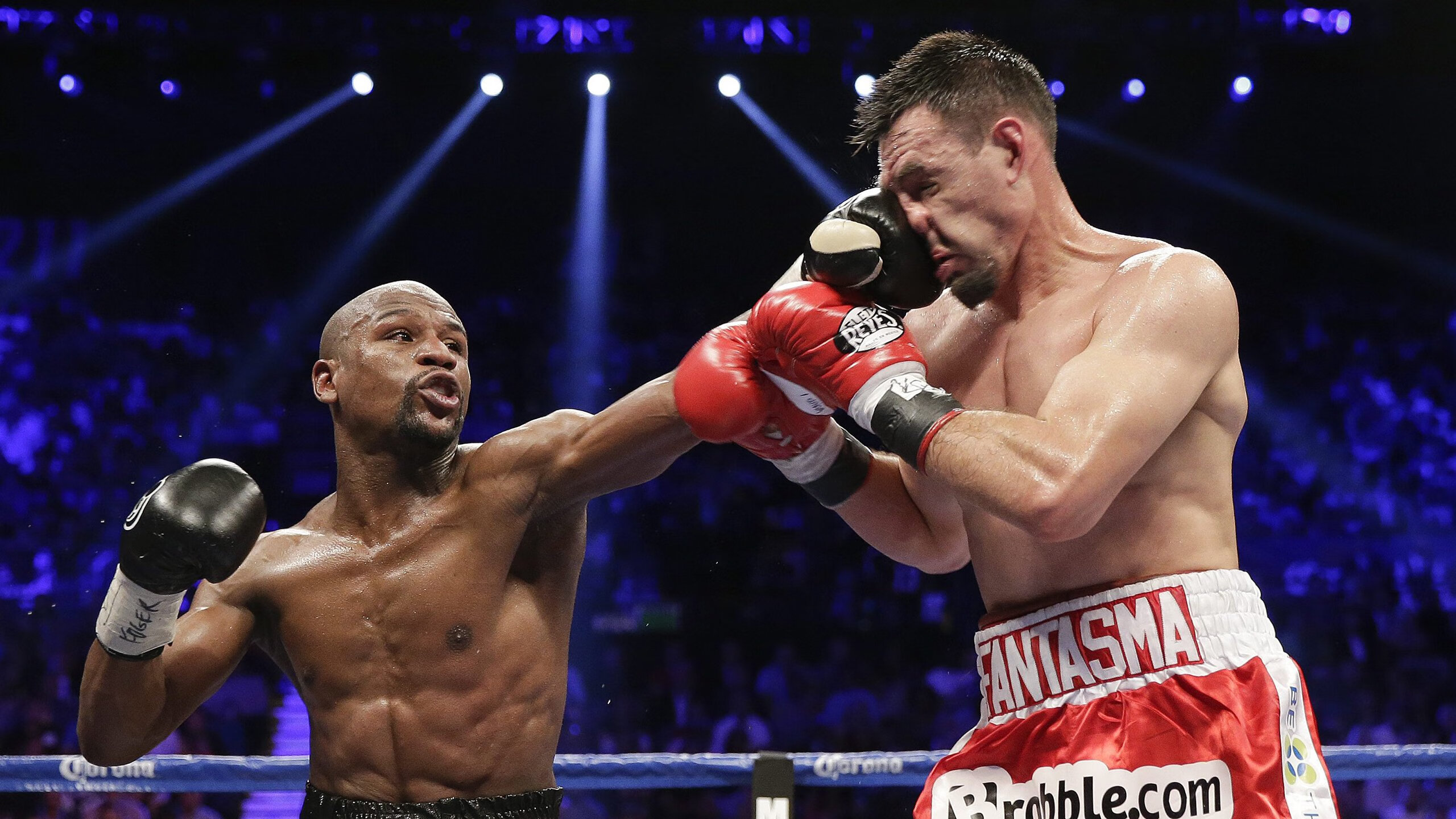 擎天柱·拉文，末节20分熄灭深圳烈焰，热火逆流而上破心魔