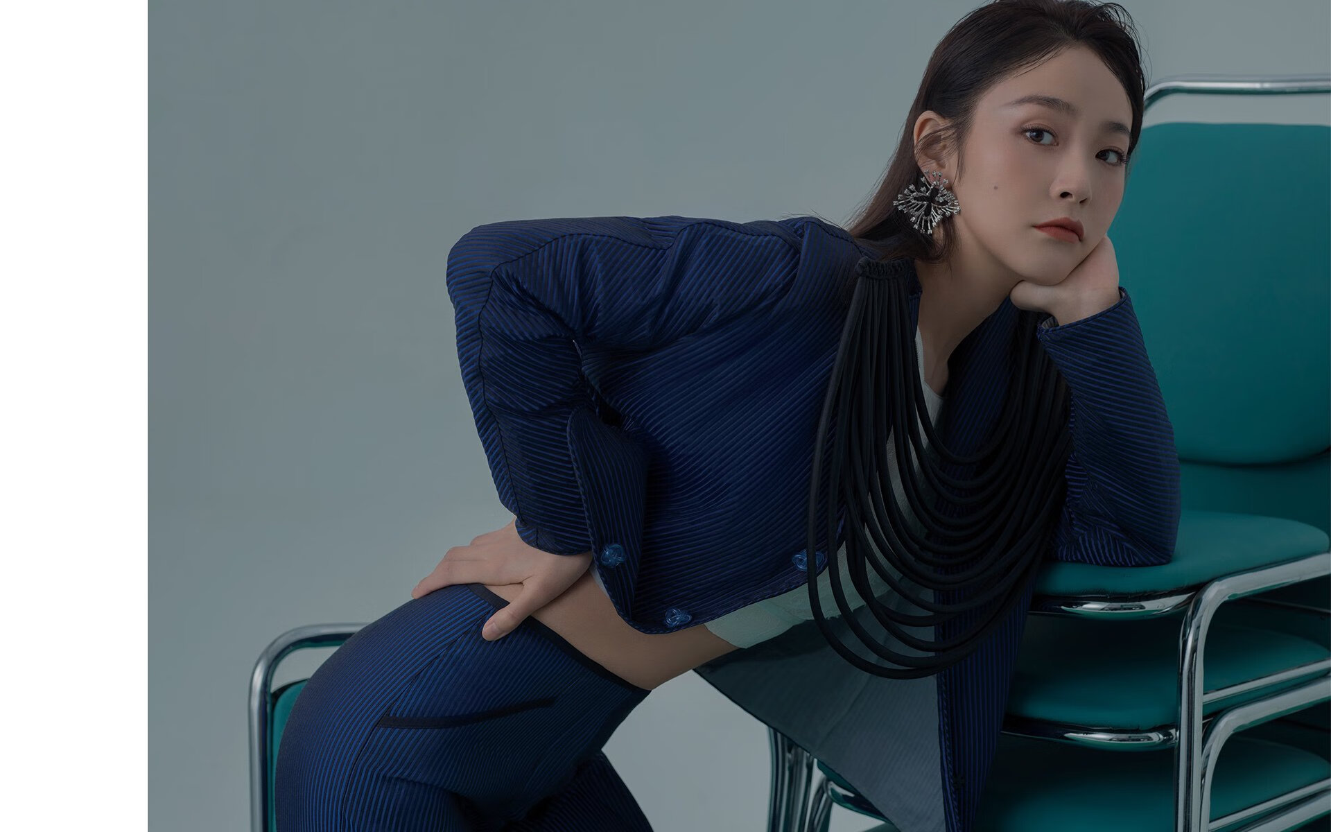 绿林屠龙记，安第斯雄鹰阵前，迪亚斯一人拆碎千年链式枷锁