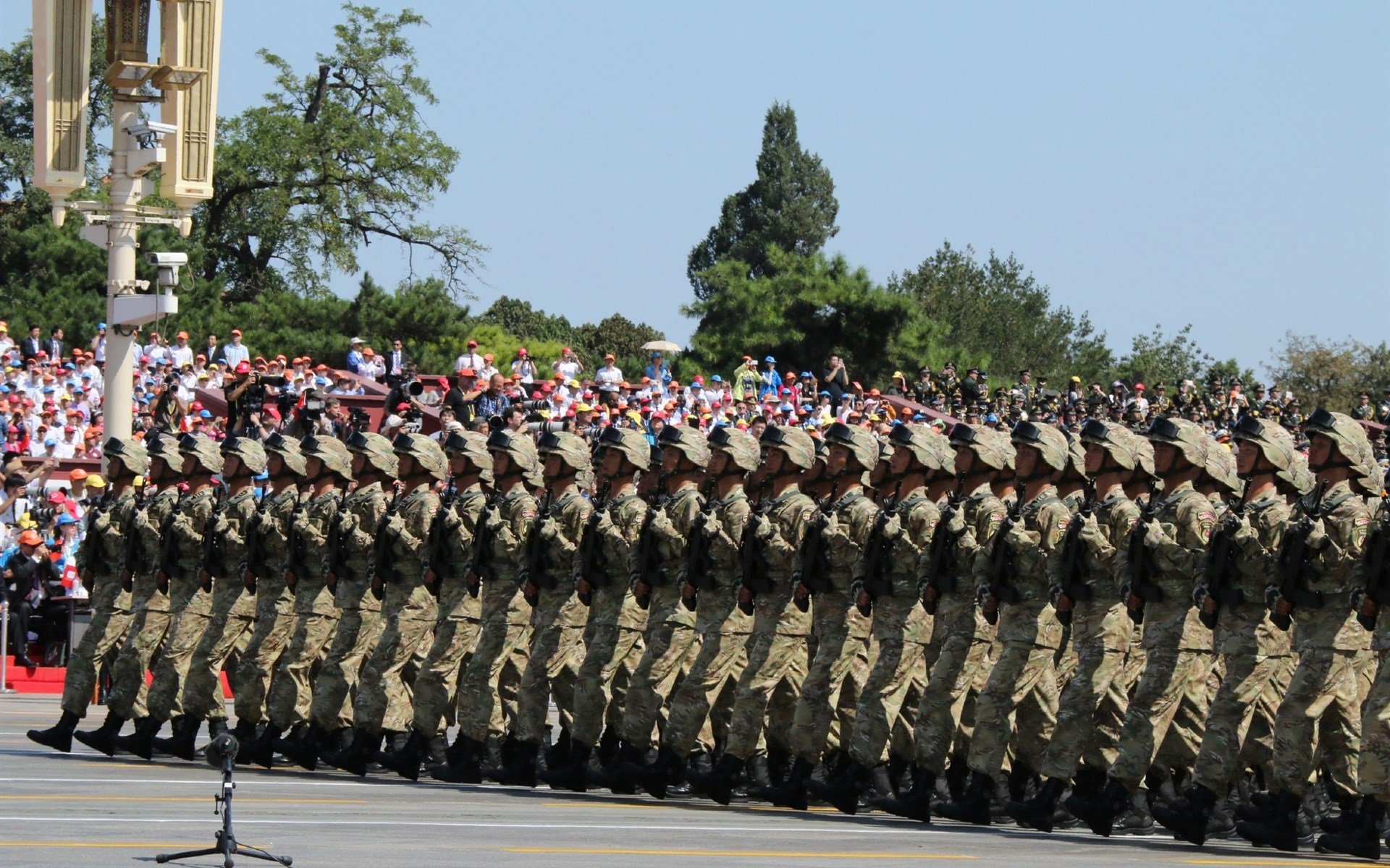 终场前的怒吼,凯塞多一剑封喉,切尔西绝境重生压哨擒丹麦